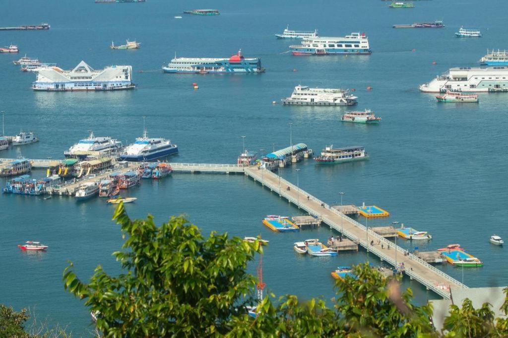 P.72 Hotel Pattaya Exteriér fotografie