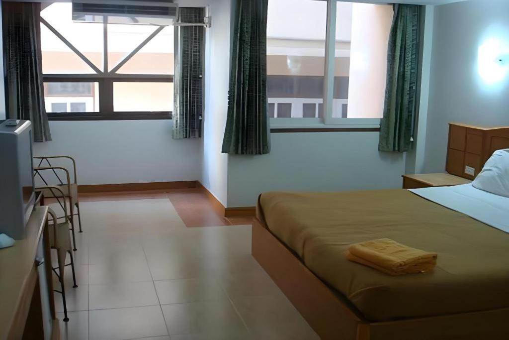 P.72 Hotel Pattaya Exteriér fotografie